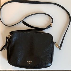 Black fossil crossbody bag